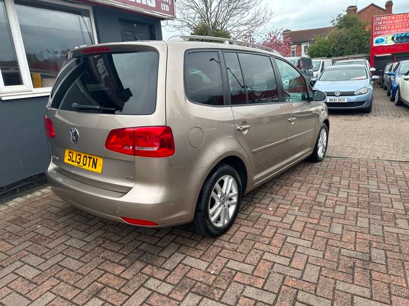 2013 VOLKSWAGEN TOURAN 2013 VOLKSWAGEN TOURAN