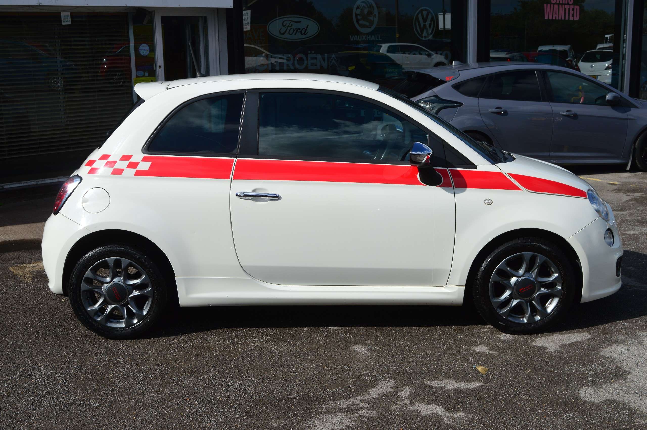 2014 FIAT 500 2014 FIAT 500