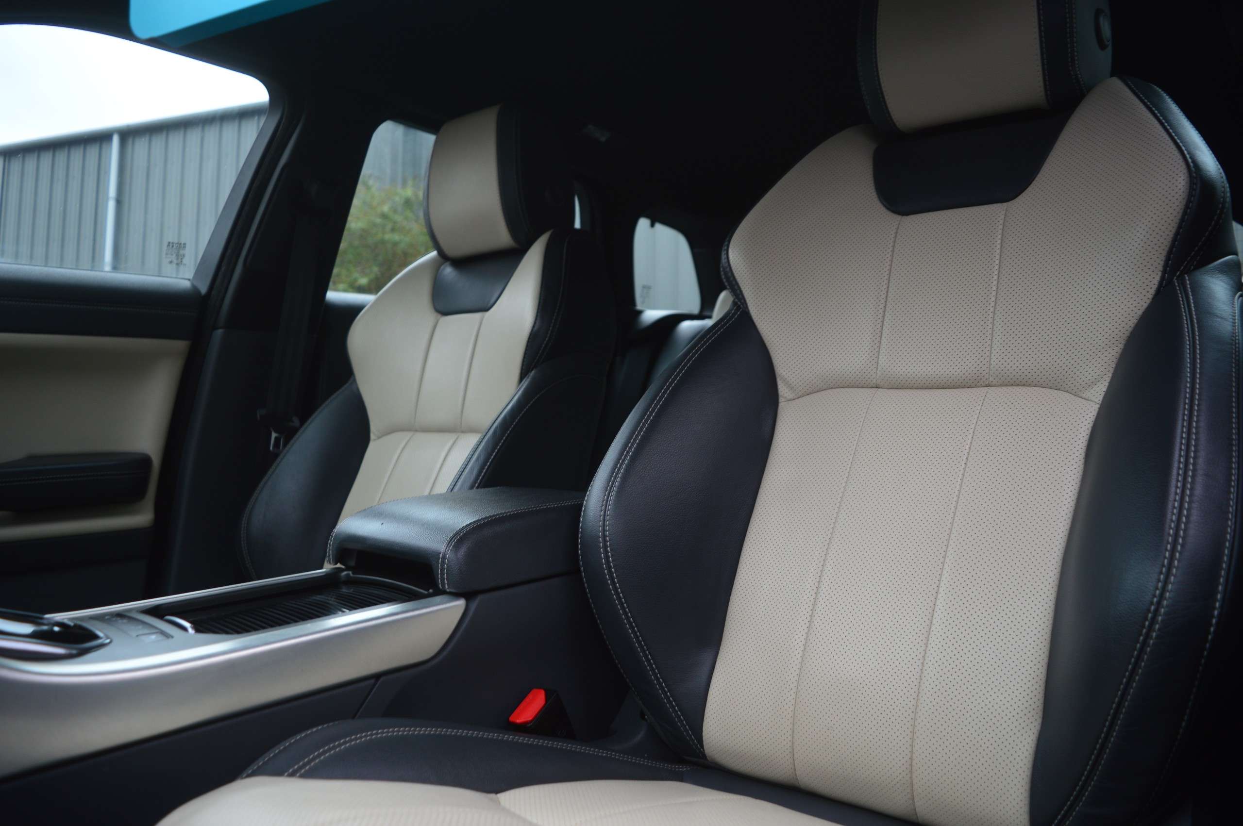 2017 LAND ROVER RANGE ROVER EVOQUE 2017 LAND ROVER RANGE ROVER EVOQUE