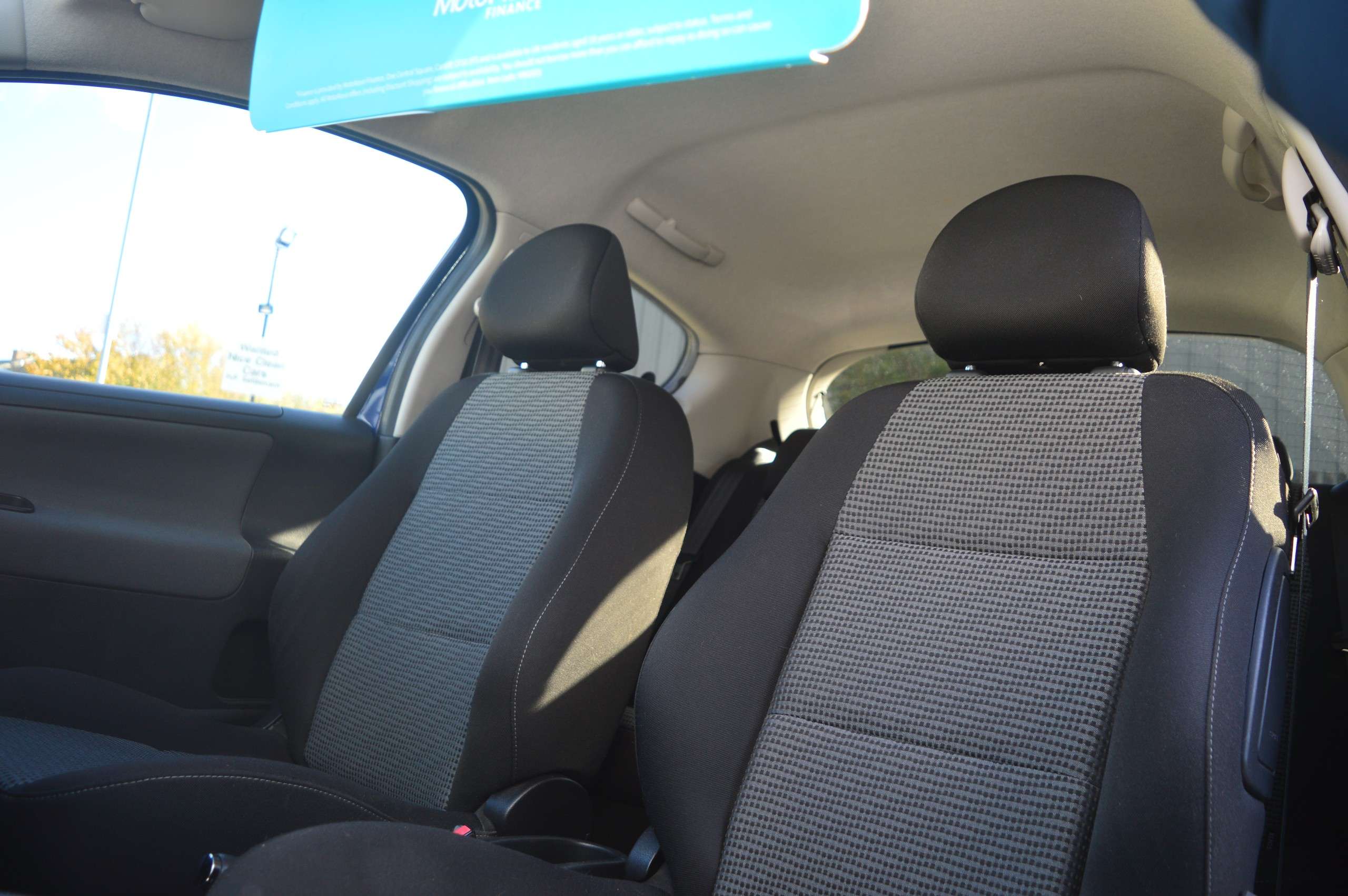 2010 PEUGEOT 207 2010 PEUGEOT 207