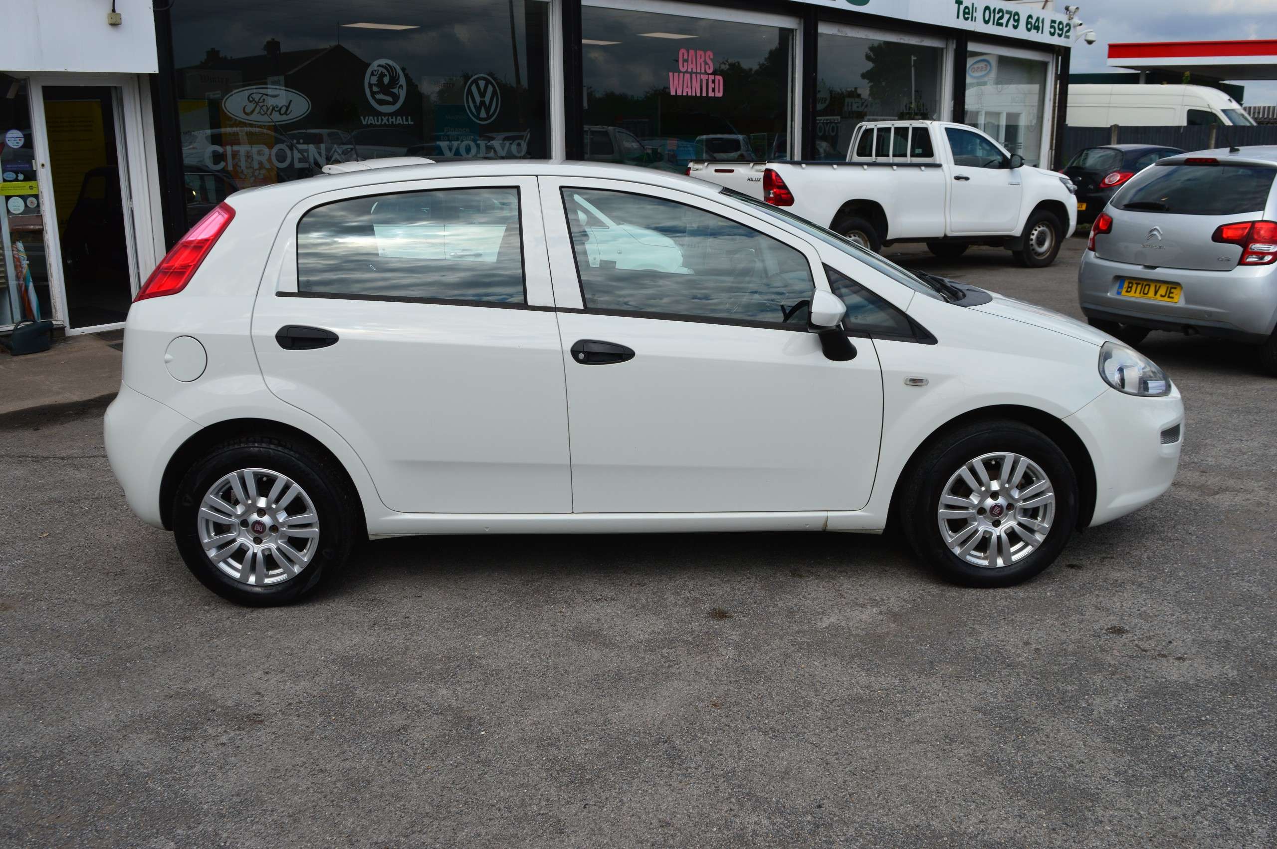 2016 FIAT PUNTO 2016 FIAT PUNTO