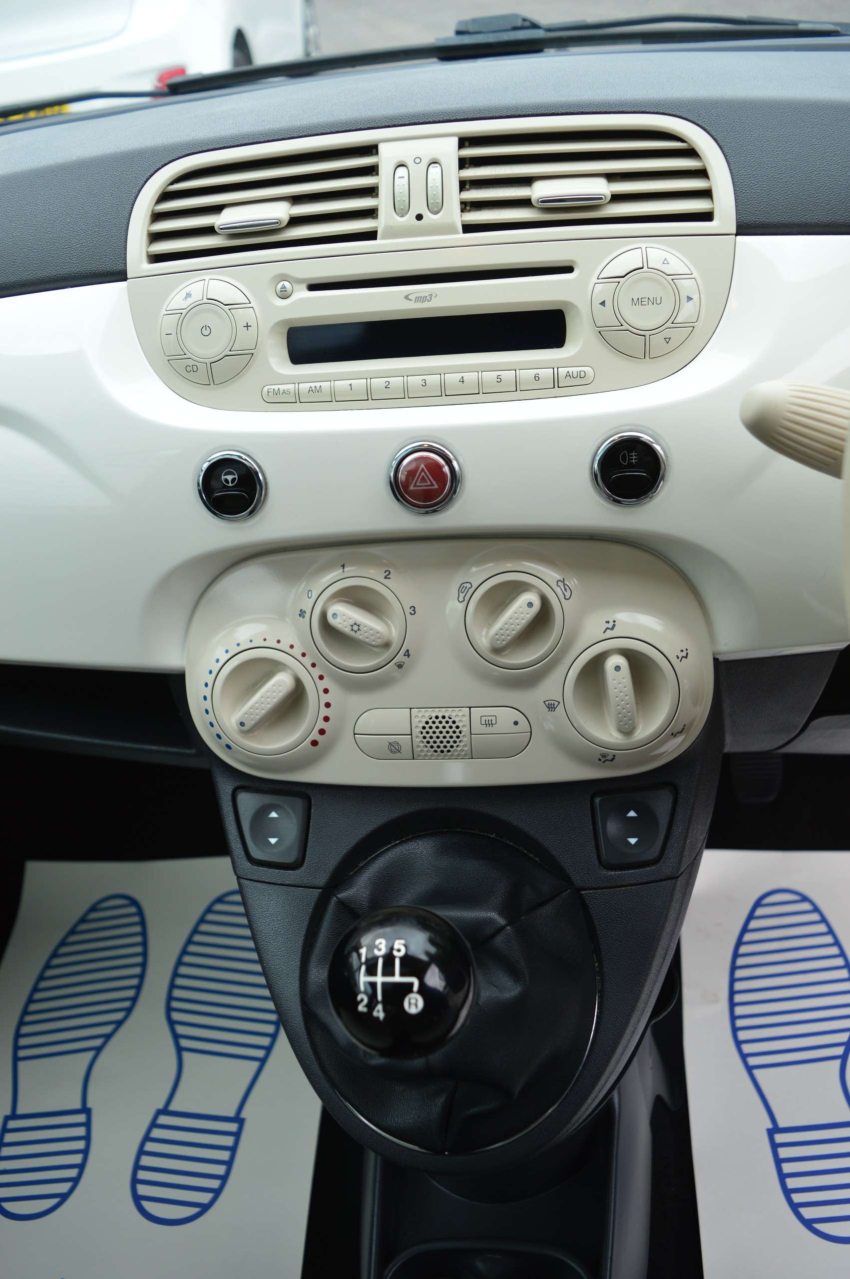 2014 FIAT 500 2014 FIAT 500