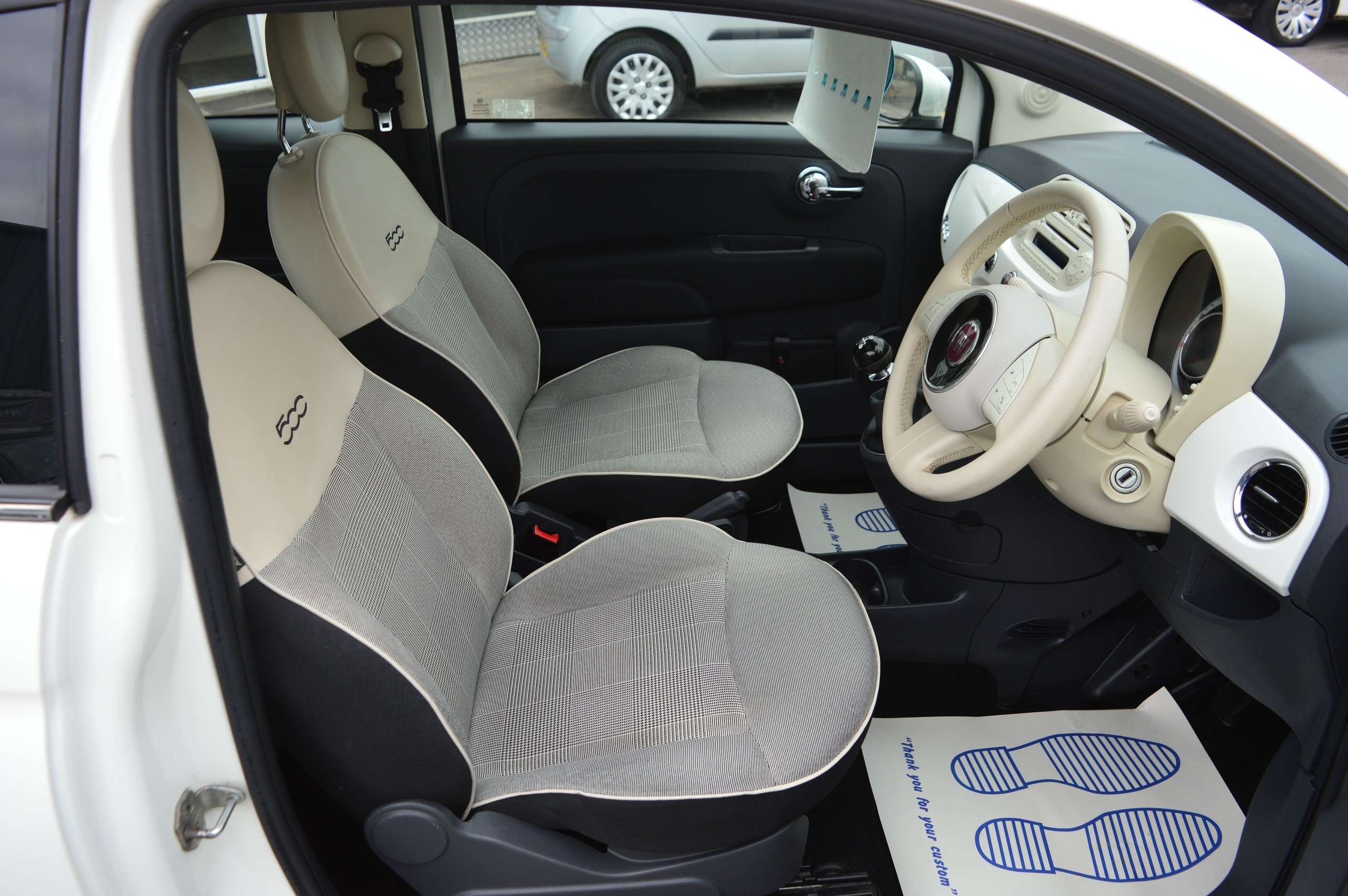 2014 FIAT 500 2014 FIAT 500