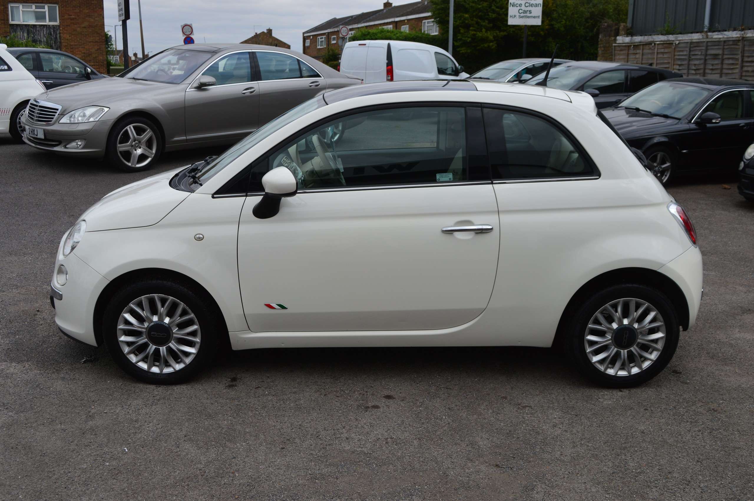2014 FIAT 500 2014 FIAT 500