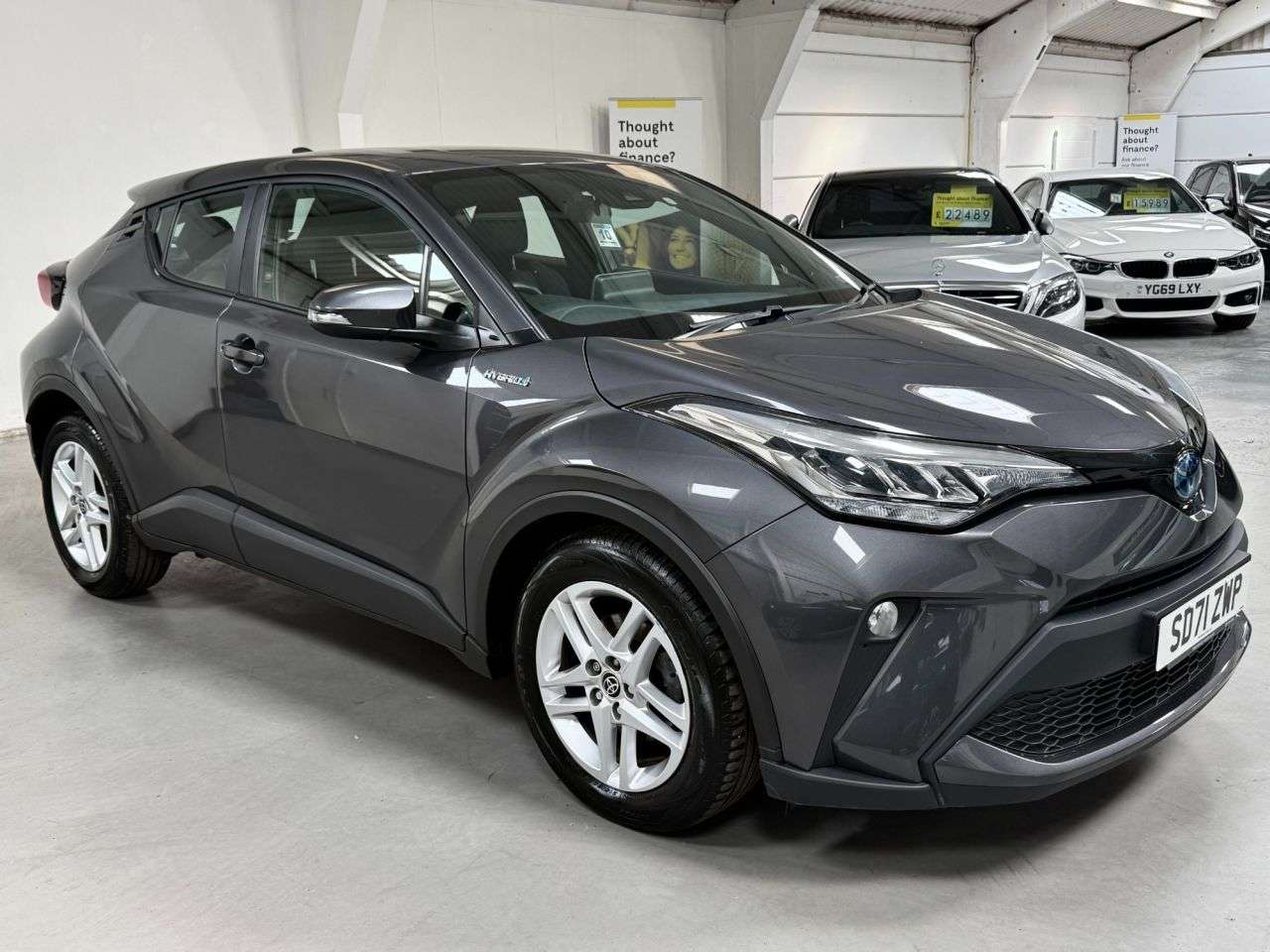 2022 TOYOTA C-HR 2022 TOYOTA C-HR