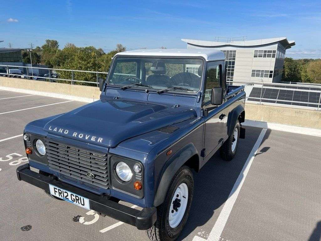 2012 LAND ROVER DEFENDER 90 2012 LAND ROVER DEFENDER 90