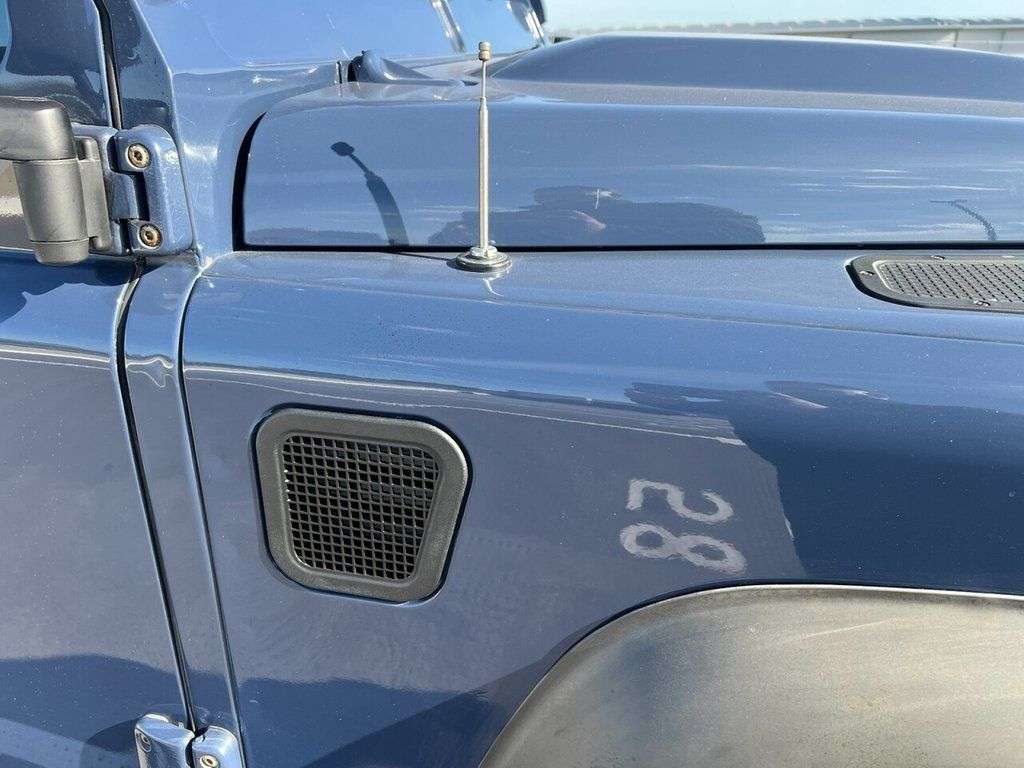 2012 LAND ROVER DEFENDER 90 2012 LAND ROVER DEFENDER 90