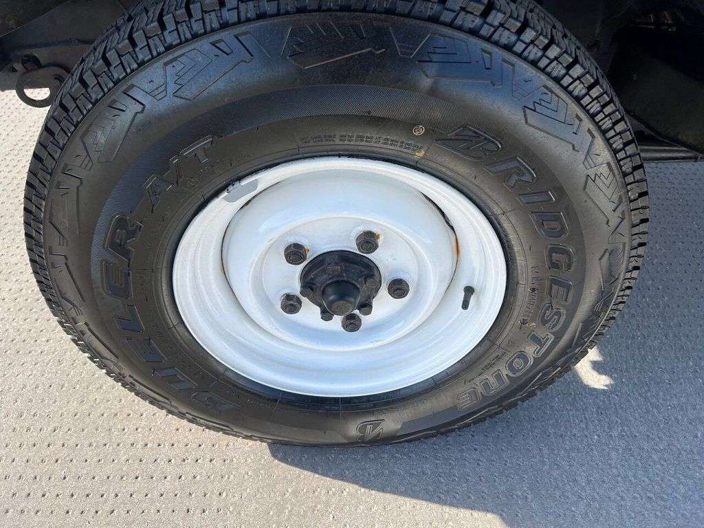 2012 LAND ROVER DEFENDER 90 2012 LAND ROVER DEFENDER 90