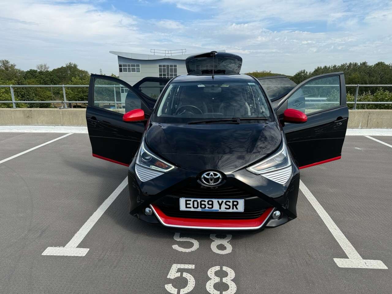 2019 TOYOTA AYGO 2019 TOYOTA AYGO