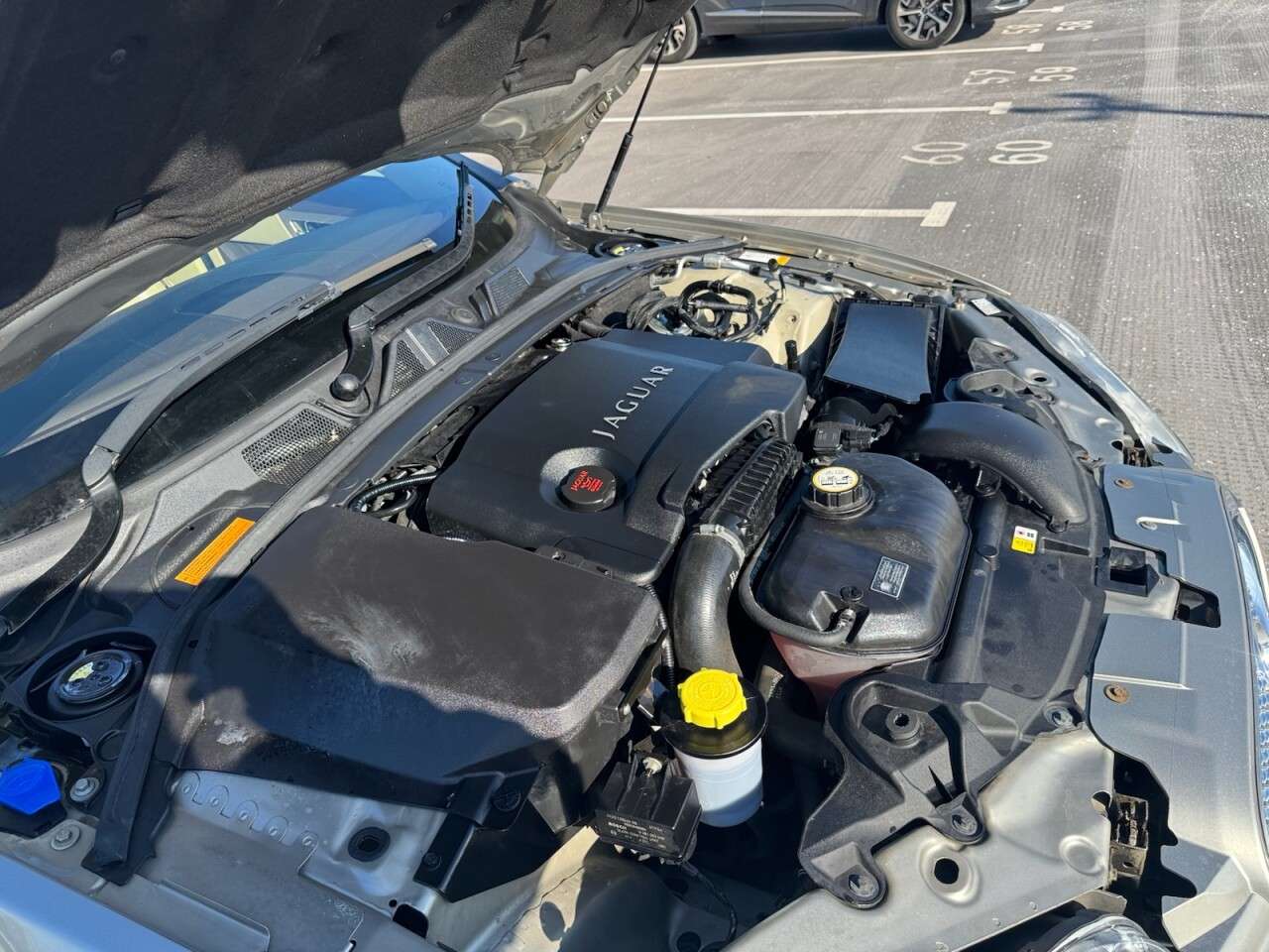 2010 JAGUAR XF 2010 JAGUAR XF