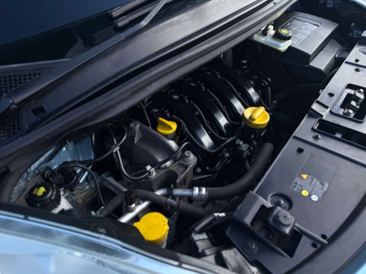 2011 RENAULT SCENIC 2011 RENAULT SCENIC