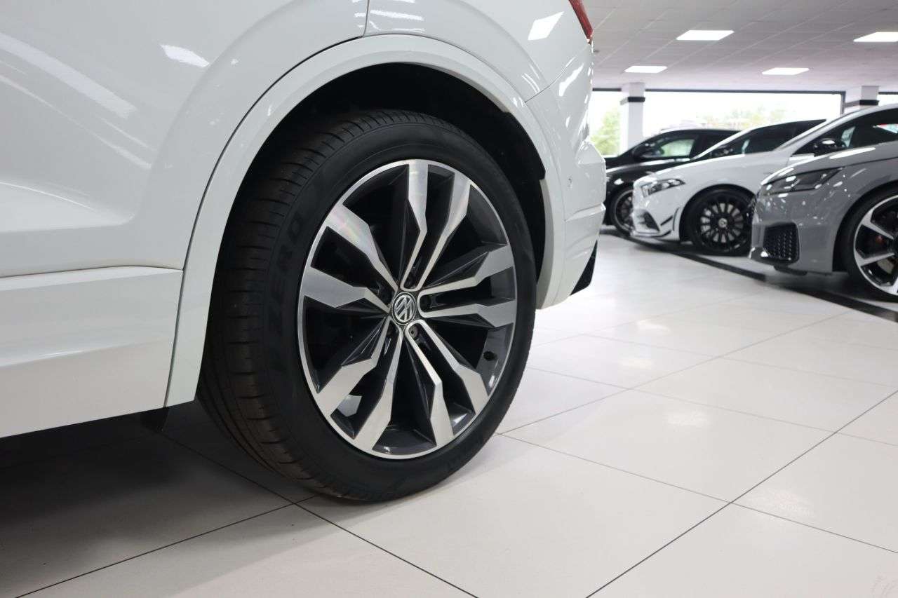 2019 VOLKSWAGEN TOUAREG 2019 VOLKSWAGEN TOUAREG