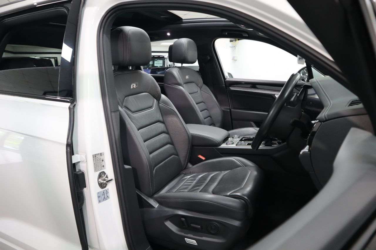 2019 VOLKSWAGEN TOUAREG 2019 VOLKSWAGEN TOUAREG