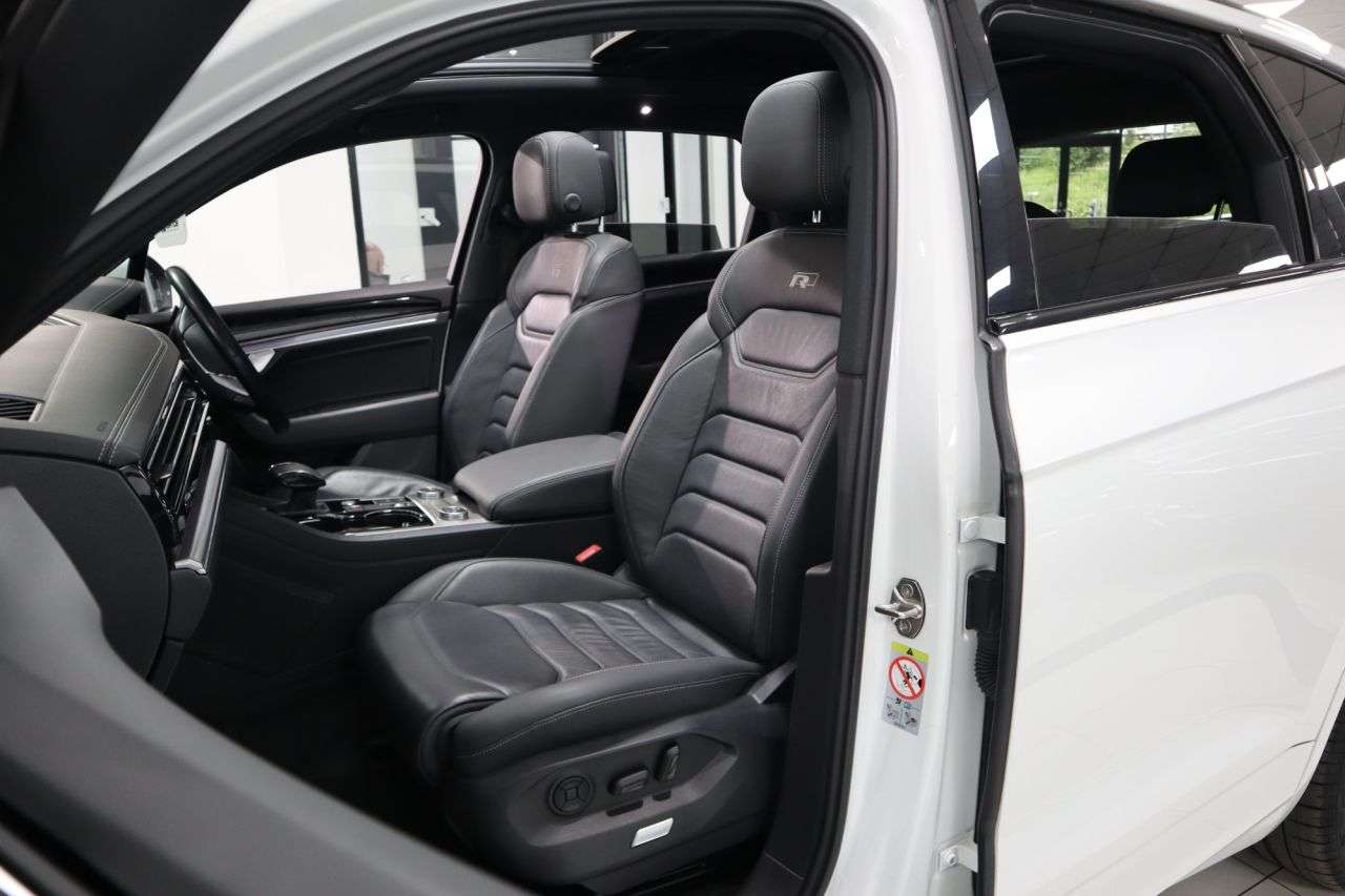 2019 VOLKSWAGEN TOUAREG 2019 VOLKSWAGEN TOUAREG