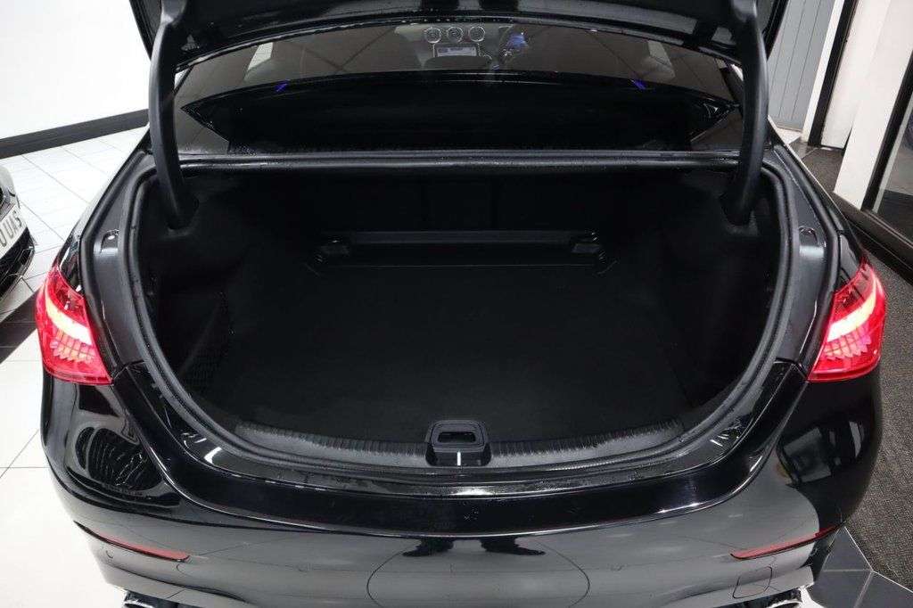 null MERCEDES-BENZ C-CLASS null MERCEDES-BENZ C-CLASS