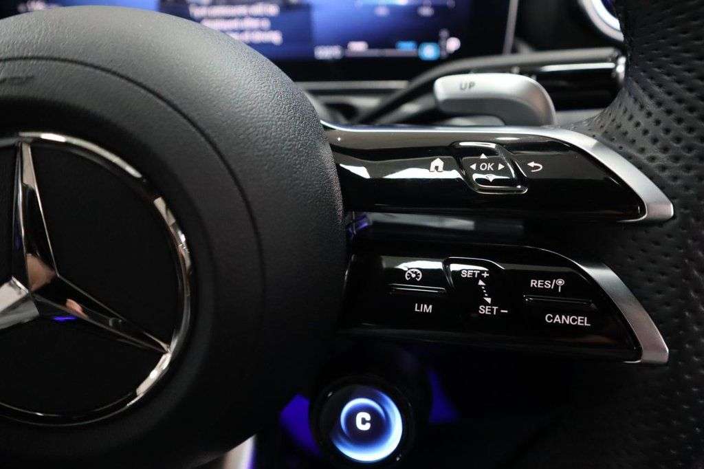 null MERCEDES-BENZ C-CLASS null MERCEDES-BENZ C-CLASS