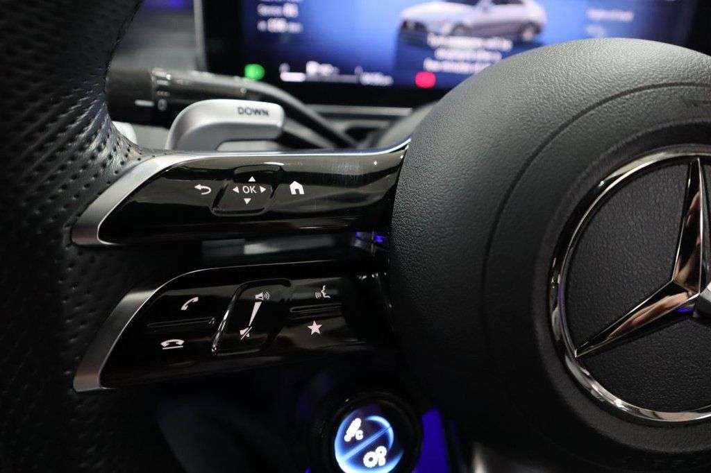 null MERCEDES-BENZ C-CLASS null MERCEDES-BENZ C-CLASS