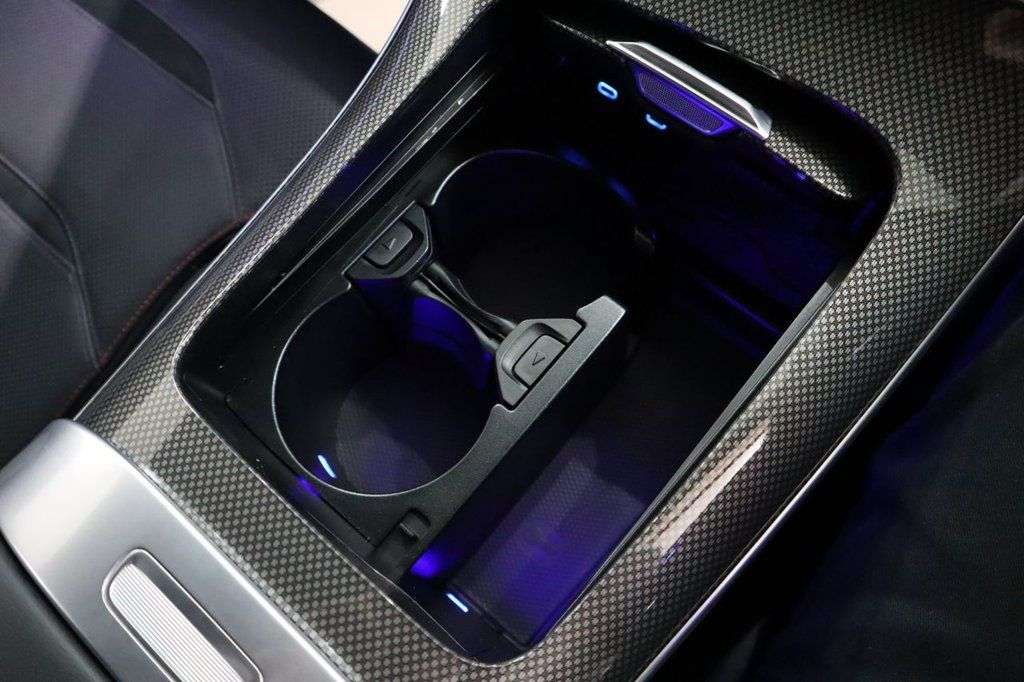 null MERCEDES-BENZ C-CLASS null MERCEDES-BENZ C-CLASS