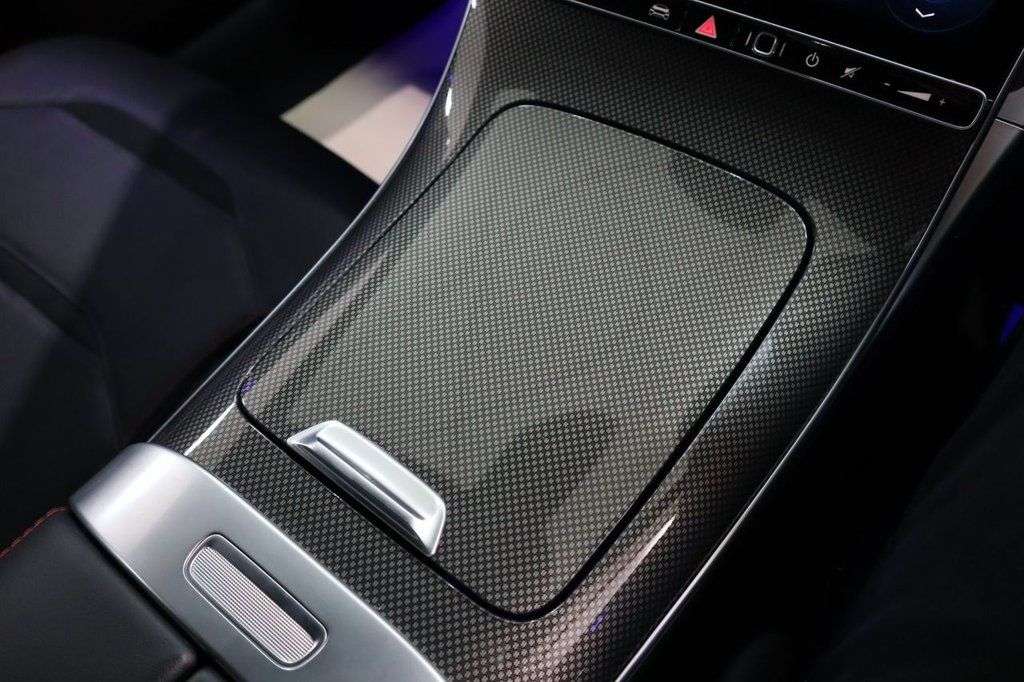 null MERCEDES-BENZ C-CLASS null MERCEDES-BENZ C-CLASS