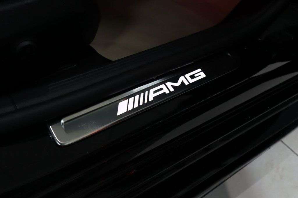 null MERCEDES-BENZ C-CLASS null MERCEDES-BENZ C-CLASS