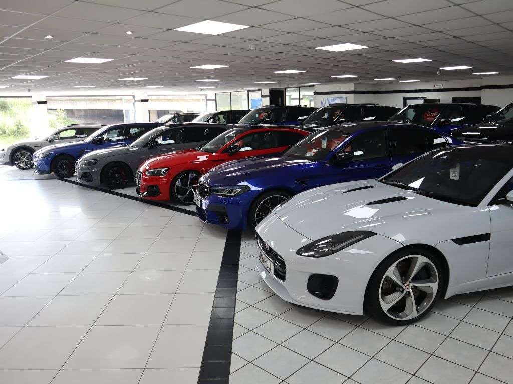 null MERCEDES-BENZ C-CLASS null MERCEDES-BENZ C-CLASS