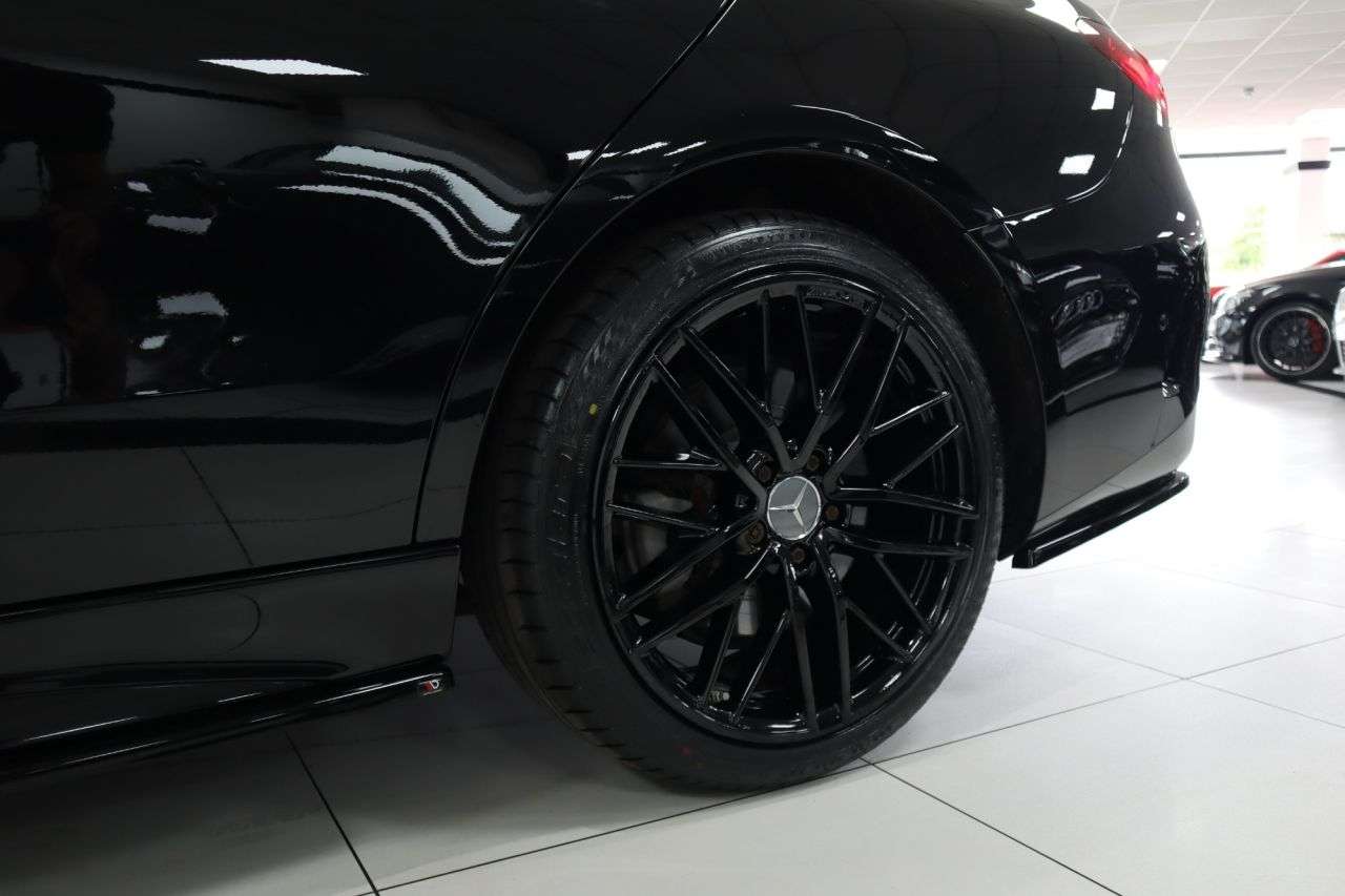 null MERCEDES-BENZ C-CLASS null MERCEDES-BENZ C-CLASS