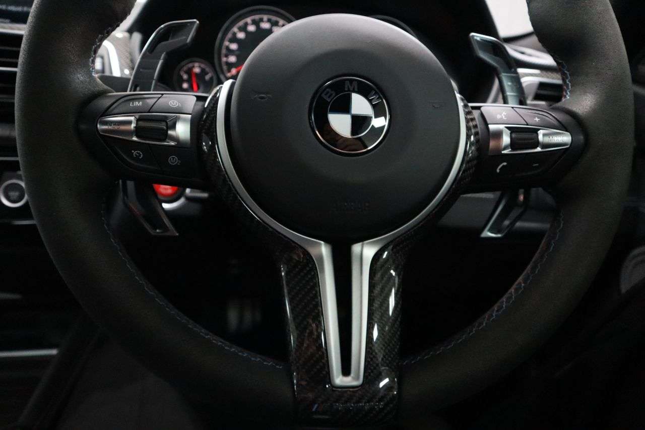 2018 BMW M4 2018 BMW M4