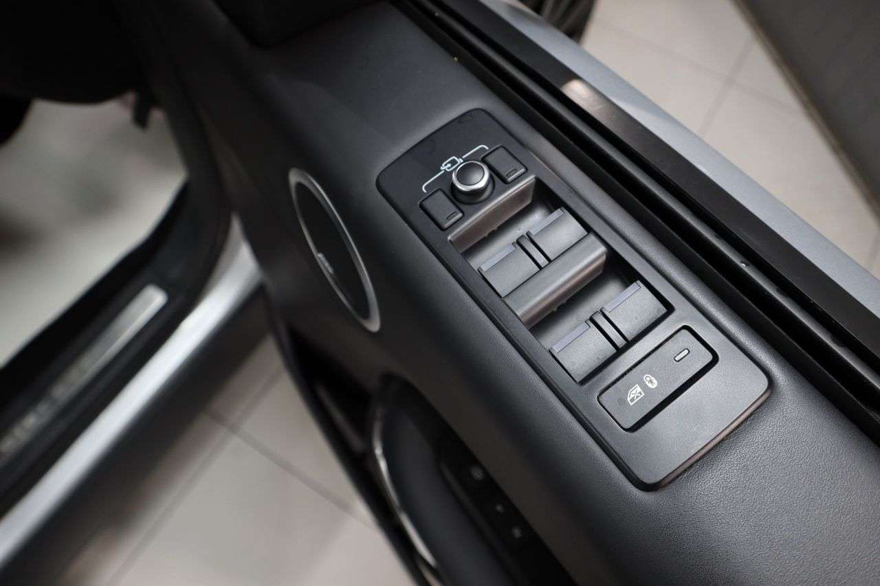 2018 LAND ROVER DISCOVERY 2018 LAND ROVER DISCOVERY