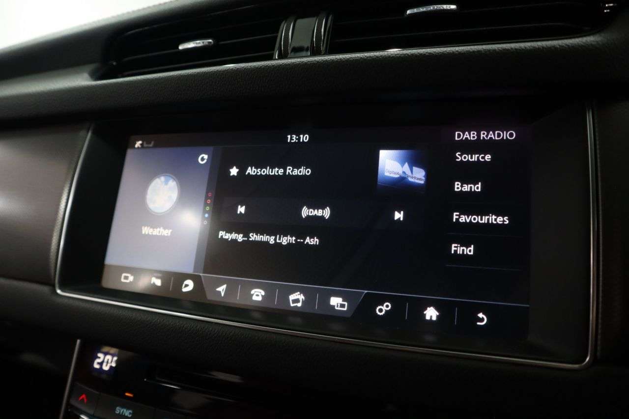 2017 JAGUAR XF 2017 JAGUAR XF