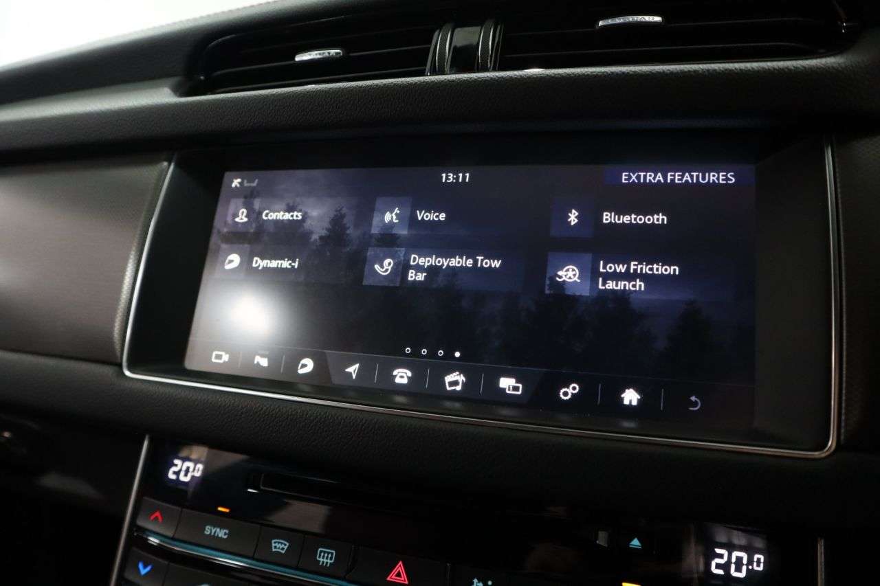 2017 JAGUAR XF 2017 JAGUAR XF