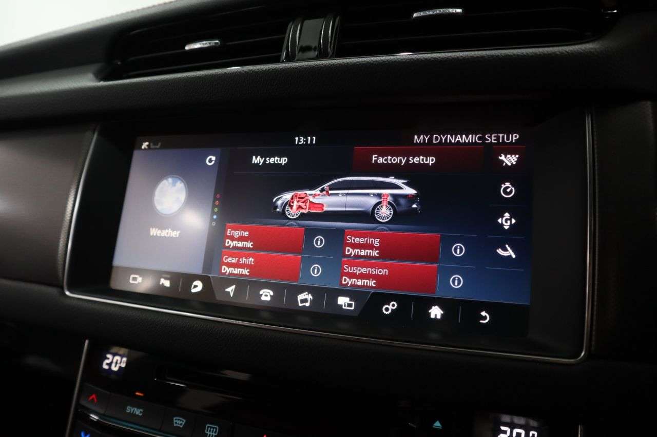 2017 JAGUAR XF 2017 JAGUAR XF