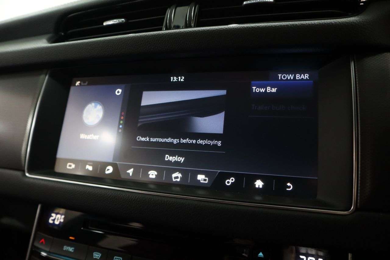 2017 JAGUAR XF 2017 JAGUAR XF