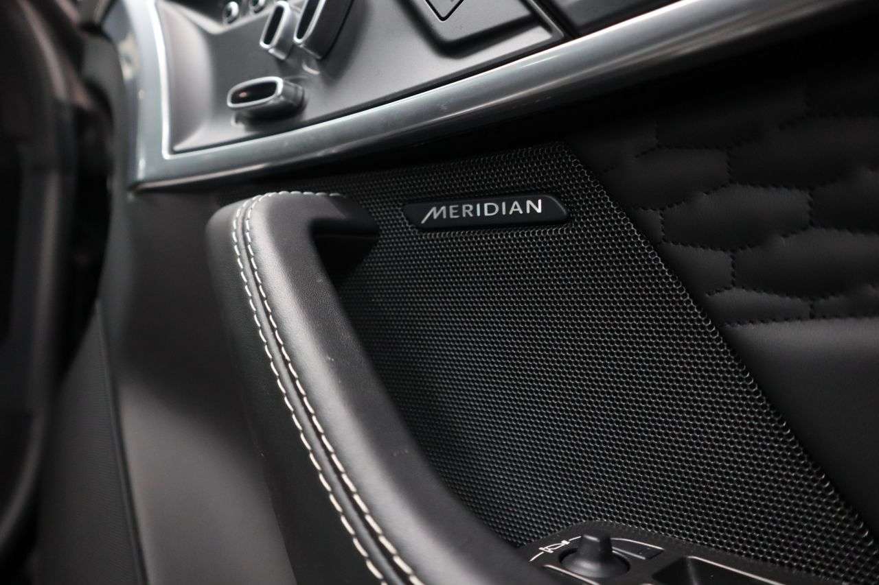 2021 JAGUAR F-TYPE 2021 JAGUAR F-TYPE