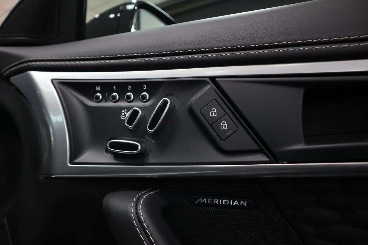 2021 JAGUAR F-TYPE 2021 JAGUAR F-TYPE