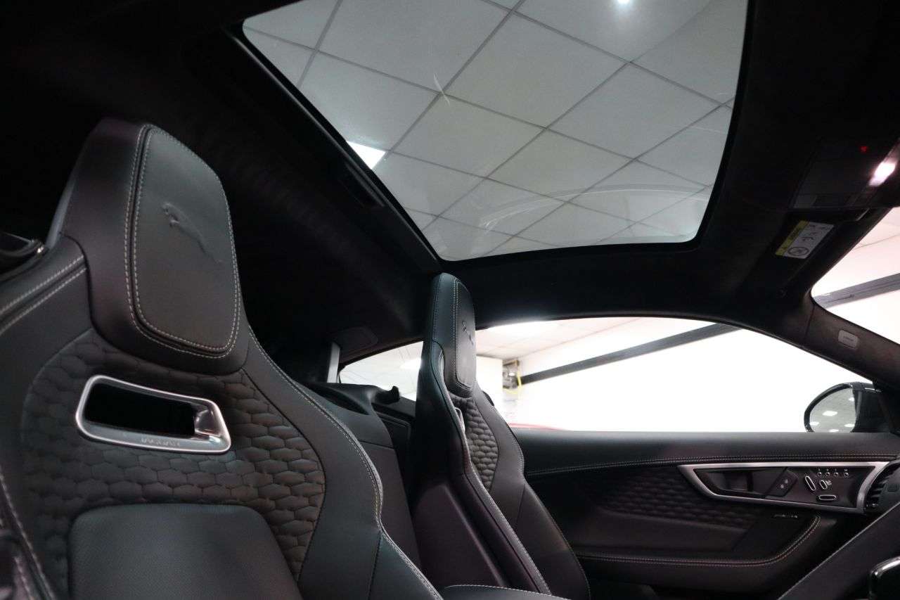 2021 JAGUAR F-TYPE 2021 JAGUAR F-TYPE