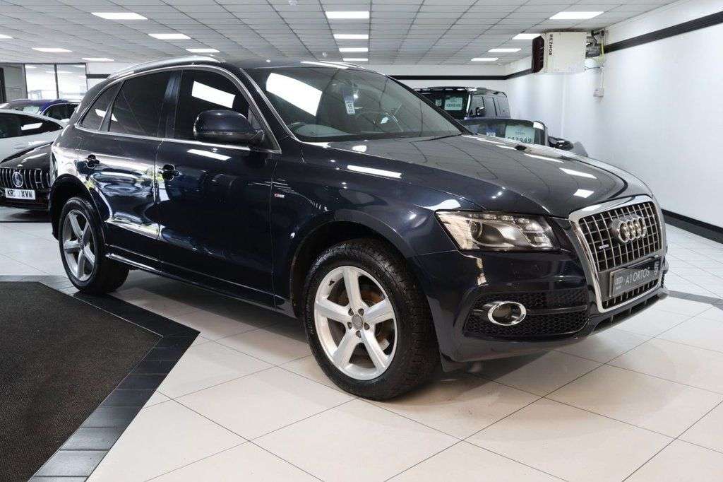 2012 AUDI Q5 2012 AUDI Q5