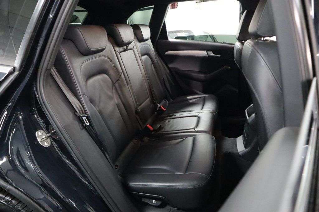 2012 AUDI Q5 2012 AUDI Q5