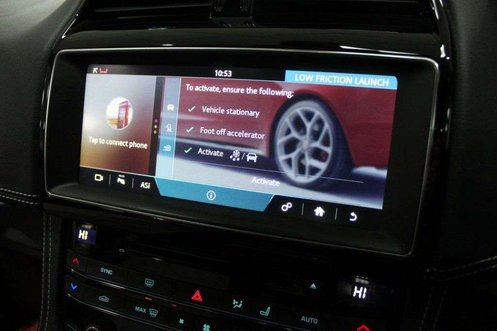 2018 JAGUAR F-PACE 2018 JAGUAR F-PACE