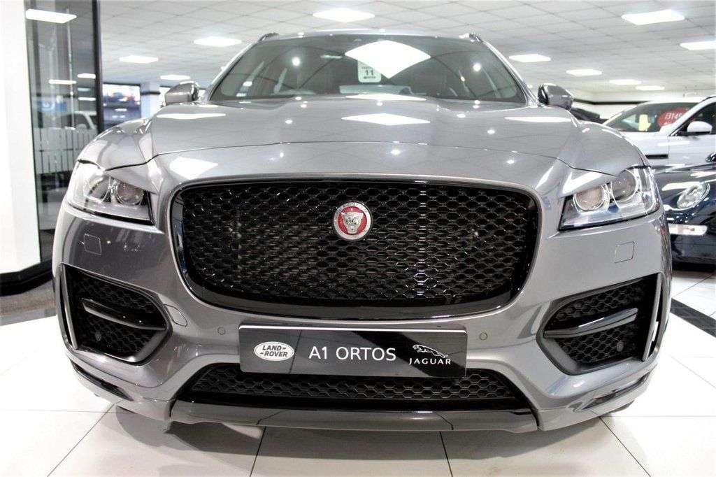 2018 JAGUAR F-PACE 2018 JAGUAR F-PACE
