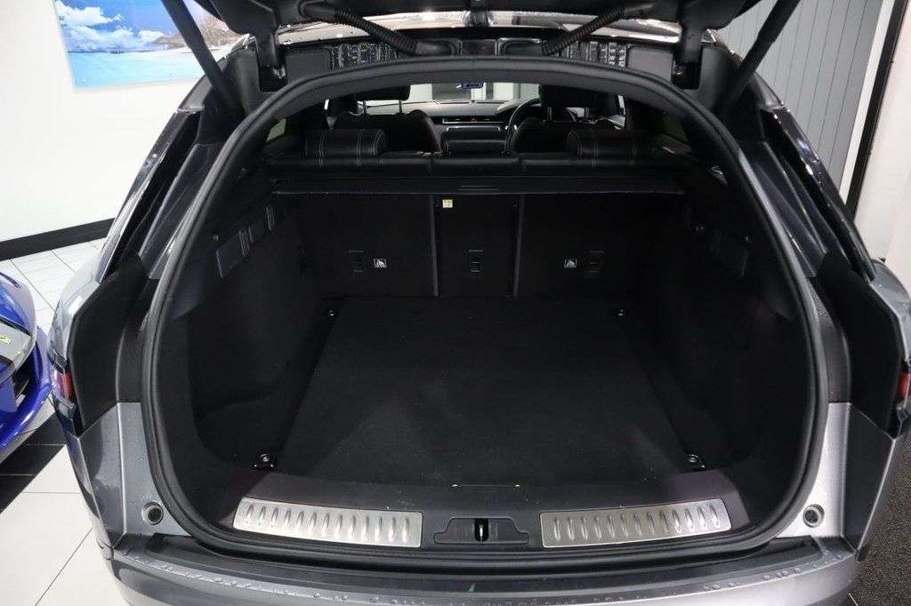 2018 LAND ROVER RANGE ROVER VELAR 2018 LAND ROVER RANGE ROVER VELAR