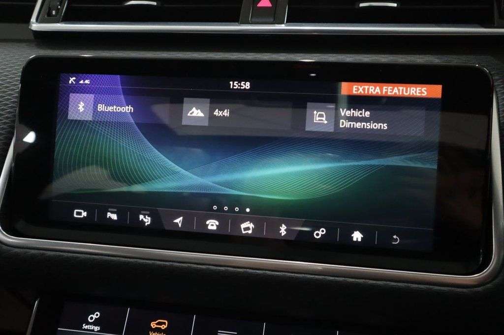 2018 LAND ROVER RANGE ROVER VELAR 2018 LAND ROVER RANGE ROVER VELAR