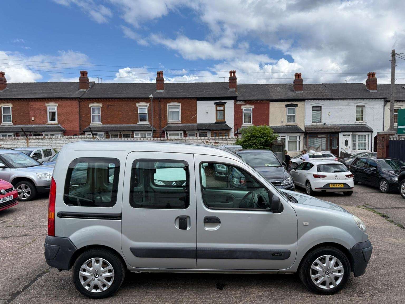 2009 RENAULT KANGOO 2009 RENAULT KANGOO
