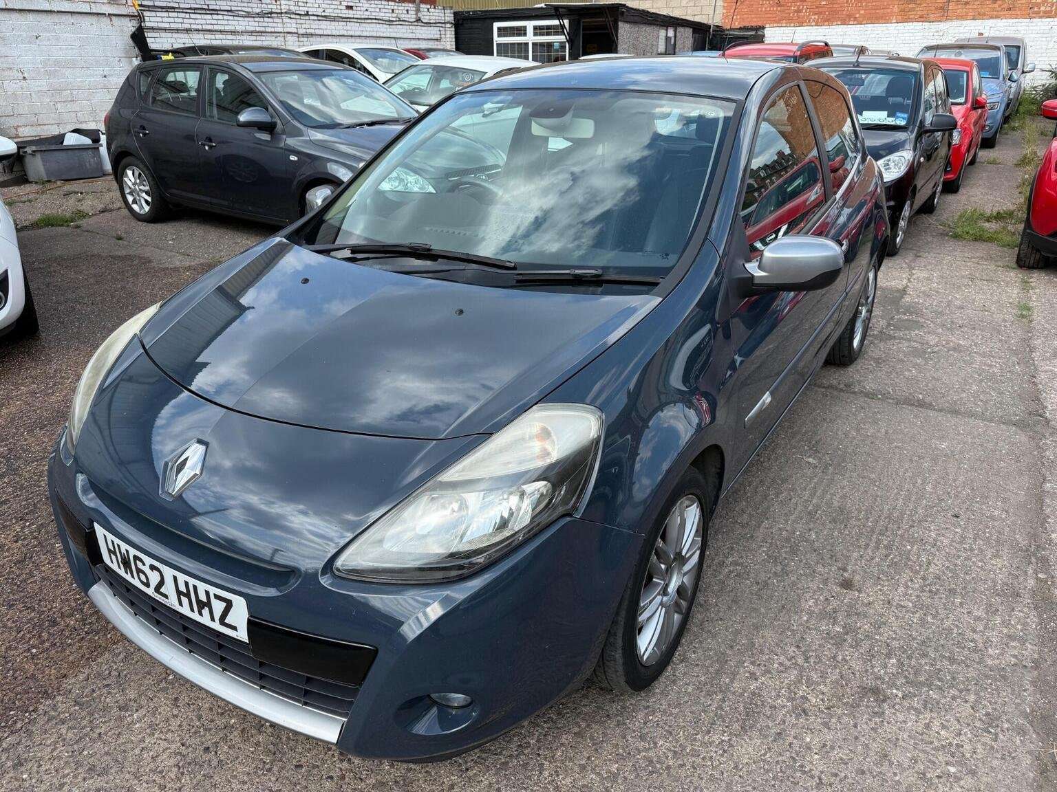 2012 RENAULT CLIO 2012 RENAULT CLIO