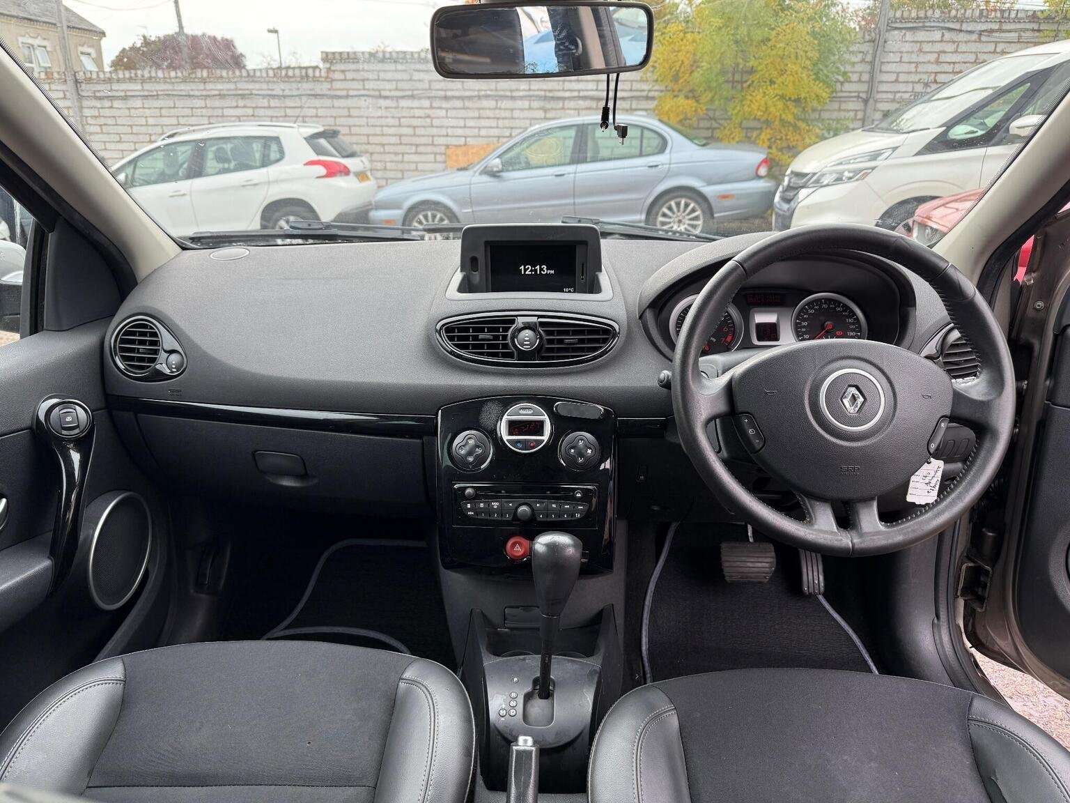 2012 RENAULT CLIO 2012 RENAULT CLIO