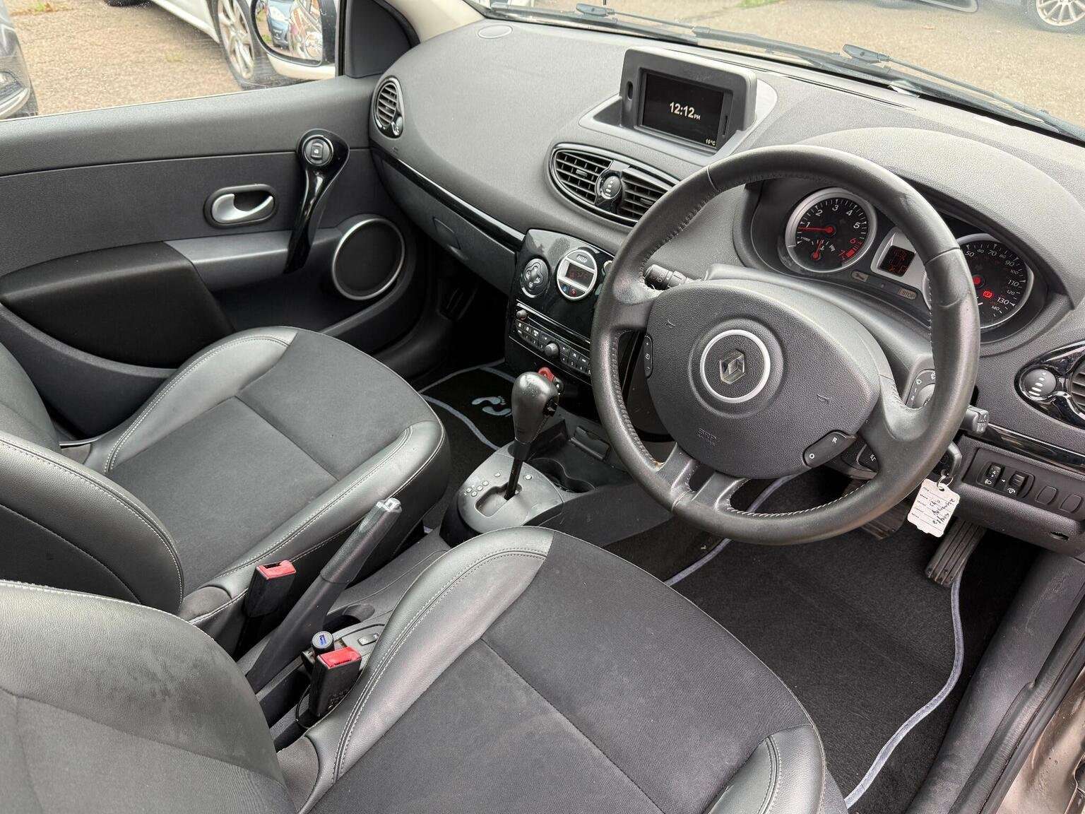 2012 RENAULT CLIO 2012 RENAULT CLIO