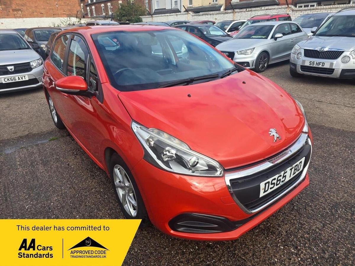 Check out this Peugeot 208 2015 Petrol Manual