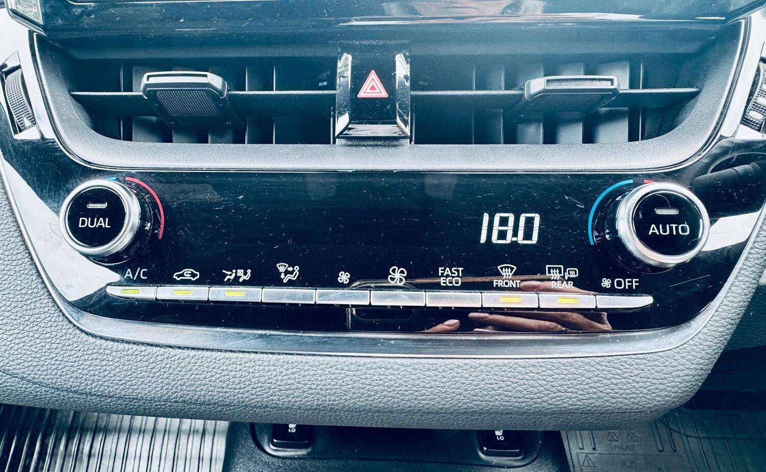 2022 TOYOTA COROLLA 2022 TOYOTA COROLLA