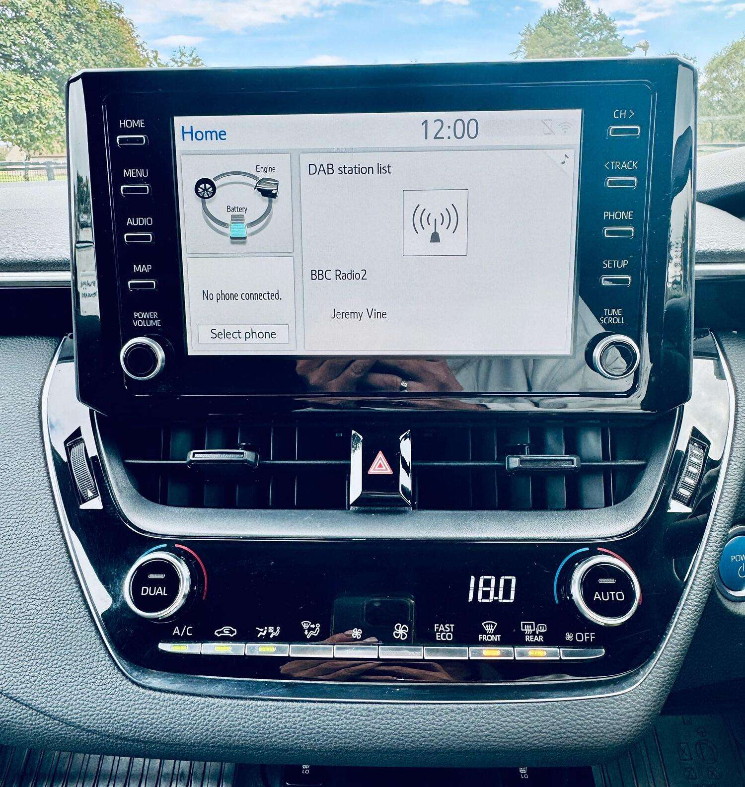 2022 TOYOTA COROLLA 2022 TOYOTA COROLLA