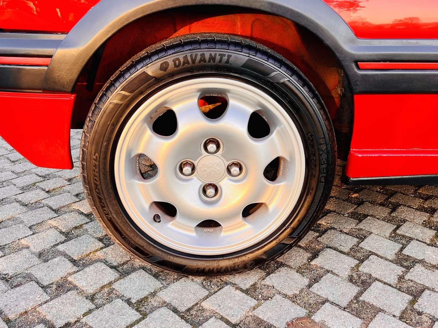 1991 PEUGEOT 205 1991 PEUGEOT 205