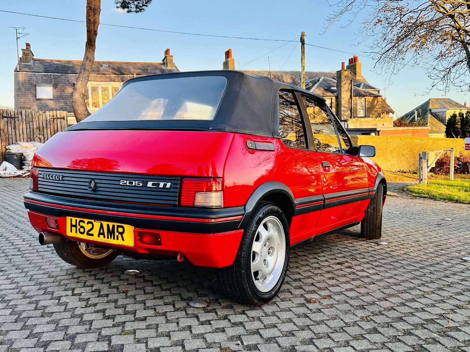 1991 PEUGEOT 205 1991 PEUGEOT 205